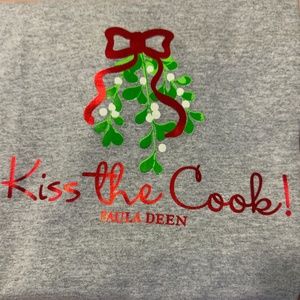 Paula Deen Kiss the Cook T-shirt Size Small